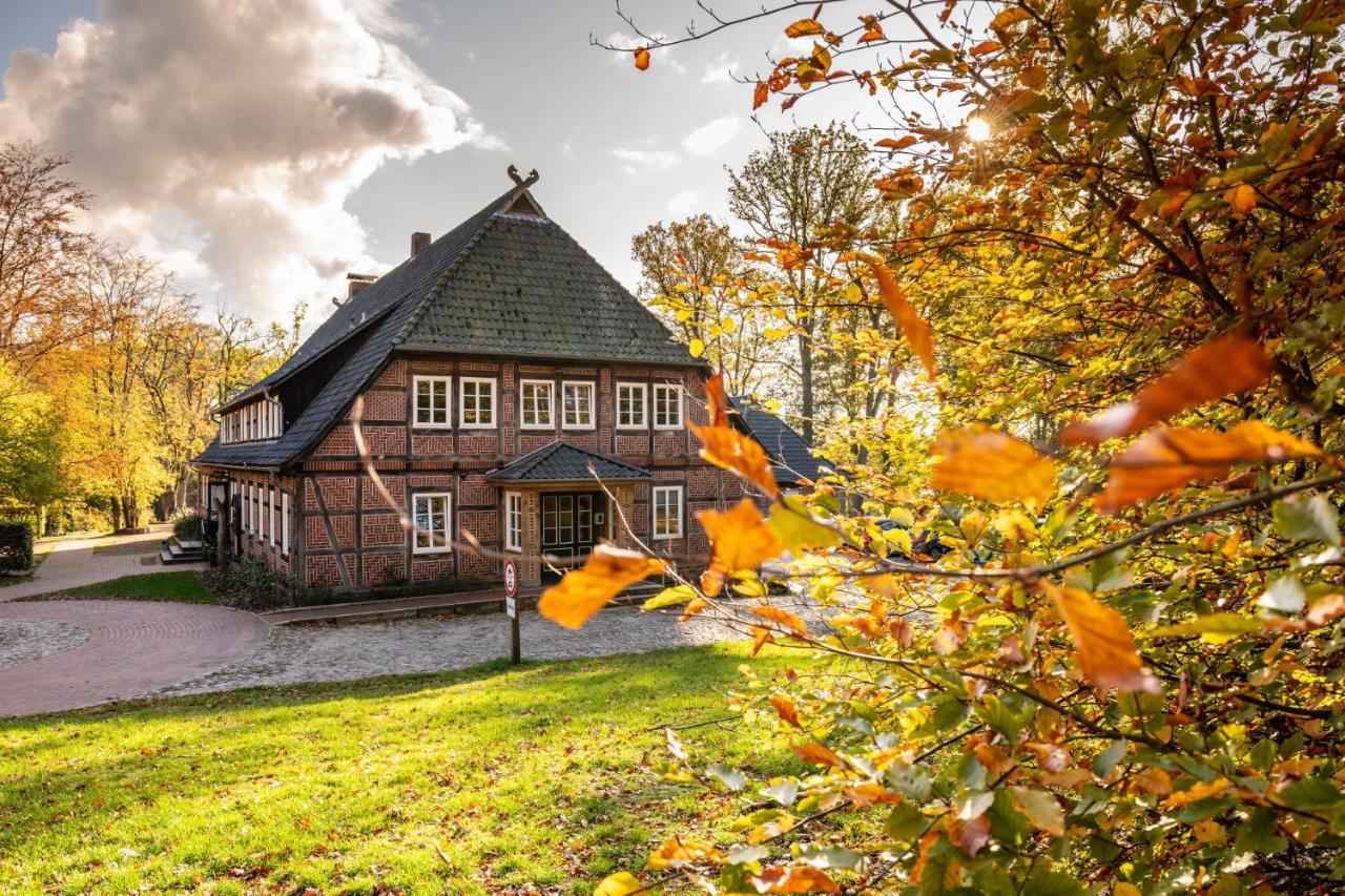 Отель Landhaus Haverbeckhof Niederhaverbeck Экстерьер фото